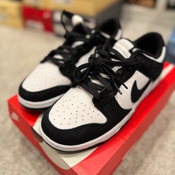 Nike Dunk Low Panda Suede mens sz 10 - Picture 1 of 6
